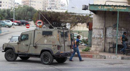 ZIONIST FORCES STORM PALESTINIAN NEWSPAPER OFFICES IN RAMALLAH