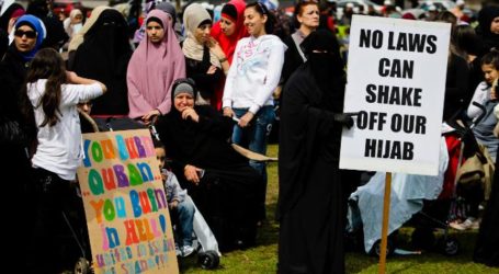 BRITISH MUSLIMAH: PEOPLE GRAB OUR VEILS, CALL US TERRORISTS