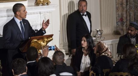 OBAMA SERVES ZIONISTS WELL BY AMBUSHING MUSLIM INVITEES AT IFTAR