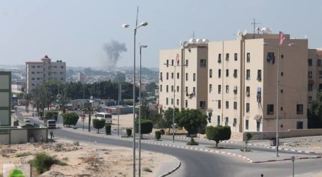 ISRAELI OCCUPATION FORCES AIRSTRIKES HIT PALESTINIAN HOUSES