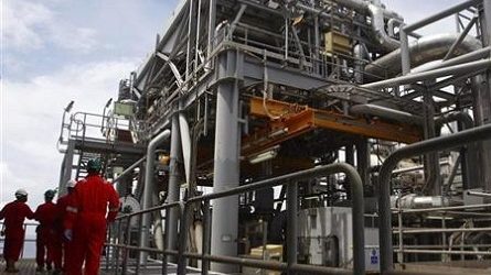 INDONESIA`S OIL OUTPUT FORCAST TO INCREASE IN SECOND HALF