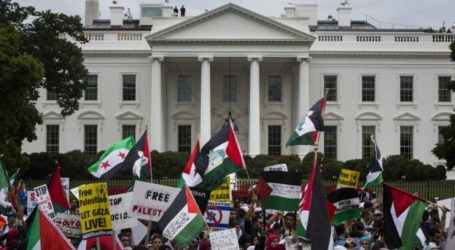 THOUSANDS OF AMERICANS RALLY AGAINST ISRAEL OUTSIDE WHITE HOUSE