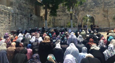 IOA VIOLATES RELIGIOUS FREEDOM, DENIES MUSLIM WOMEN ACCESS INTO AL-AQSA