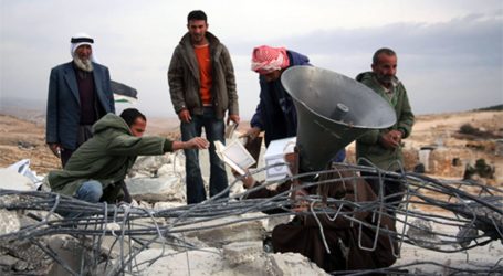 HUNDREDS OF PALESTINIAN HOMES AWAIT DEMOLITION DECISION