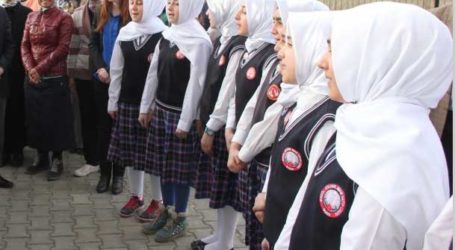 TURKEY ALLOWS WEARING HIJAB IN HIGH SCHOOLS