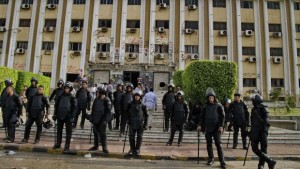 EGYPTIAN SECURITY RAID UNIVERSITIES AND ARREST DOZENS OF STUDENTS