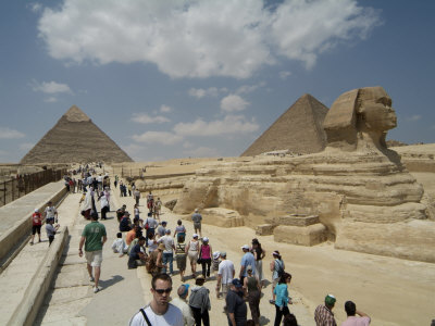 pyramid-Dahabiya