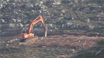 OFFICIAL: SETTLERS EXPAND ILLEGAL OUTPOST NEAR NABLUS