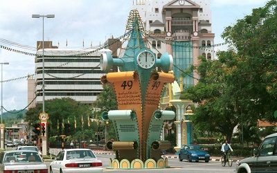 SHARIA POLICE RULE NO CHRISTMAS DECORATIONS ON BUILDINGS IN BRUNEI