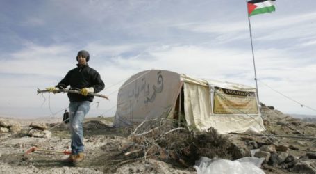 ISRAEL TEARS DOWN E1 PROTEST TENT CAMP FOR SECOND TIME