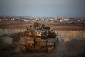 ISRAELI FORCES OPEN FIRE ON GAZA BORDER NEAR KHAN YOUNIS