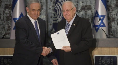 President Rivlin Points Netanyahu to Form Israeli Cabinet Again