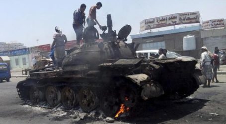 FIGHTING GRIPS ADEN AS HOUTHIS CONTINUE TO PUSH SOUTH
