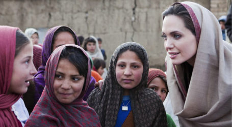 JOLIE URGES UN TO TAKE ACTION ABOUT SYRIAN CRISIS
