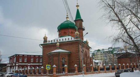 RED JUMA MOSQUE OPENS AFTER 90 YEARS