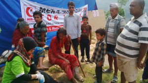 NEPAL VICTIMS RECEIVE IMMEDIATE MEDICAL ASSISTANCE FROM INDONESIAN TEAM