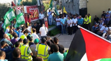 THOUSAND OF ISRAELI ARABS PROTEST MORSI DEATH SENTENCE