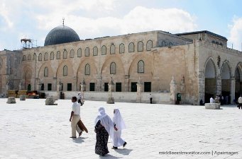 QATAR CALLS ON ISRAEL TO STOP ‘ILLEGAL ACTS’ AGAINST AL-AQSA MOSQUE