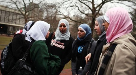 GUIDING MUSLIM YOUTH AWAY FROM EXTREMISM