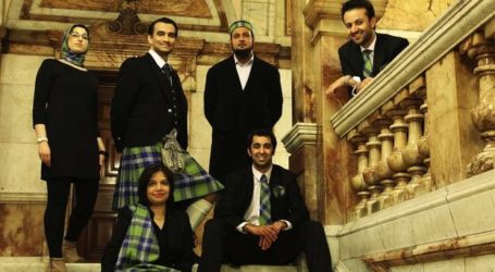 SCOT MUSLIMS SHARE BRIGHT HISTORY ONLINE