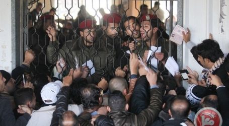 EGYPT CLOSES RAFAH CROSSING WITH GAZA