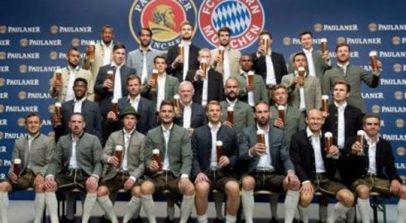 BAYERN MUSLIM PLAYERS REFUSE GLASSES OF BEER