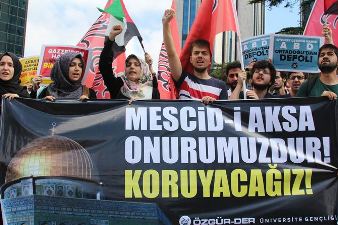 ISRAEL’S AL-AQSA ASSAULT PROTESTED IN ISTANBUL