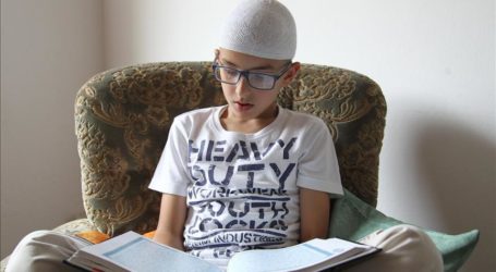 BOSNIA: YOUNG BOY AGED 10 EARNS ‘QURAN HAFIZ’ TITLE