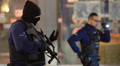 BELGIAN POLICE ARREST FIVE IN PARIS ATTACK-LINKED RAIDS
