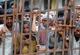 MYANMAR GOVT ACCUSED OF DENYING MUSLIMS FAIR TRIAL