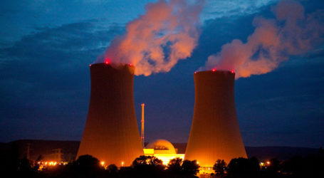 EGYPT, RUSSIA TO SIGN $25BN NUCLEAR PLANT DEAL