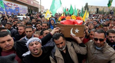 THOUSANDS ATTEND FUNERAL OF SLAIN PALESTINIAN MOTHER