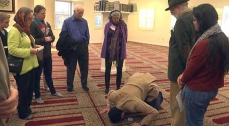 Charlottesville Mosque In Virginia Opens Its Door To Community