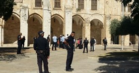 41 Israeli Fanatics Storm Muslims’ Al-Aqsa Mosque