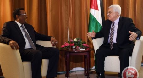Abbas Lays Cornerstone for Palestinian Embassy in Sudan