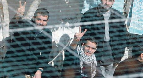 PPS: 45 Hunger Strikers Protest Administrative Detention, Decreased Visits
