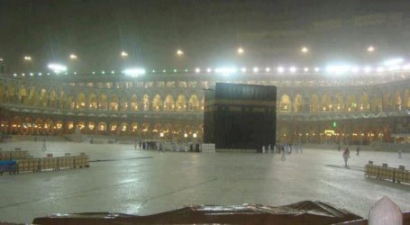 Short Spell of Rain Brings Joy to Pilgrims, Mecca Residents