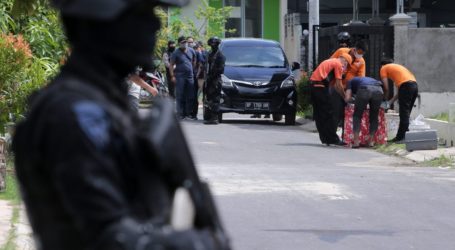 Indonesian Police Scour Batam for More Militants