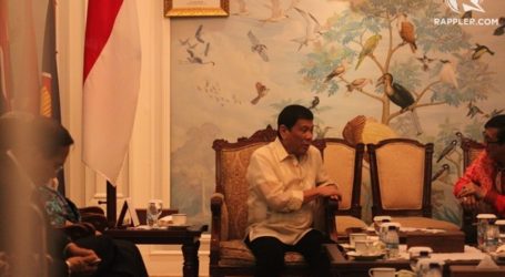 Duterte Arrives in Indonesia