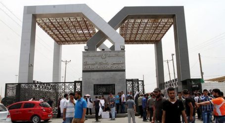 Egypt Opens Gaza Border to Returning Palestinian Pigrims