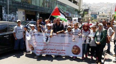 March in Bethlehem to Support Hungger-Strikers in Israeli Jails