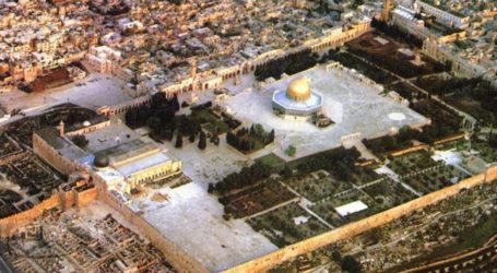 Kiswani: Israel Prevents Implementation of 40 Projects in Aqsa