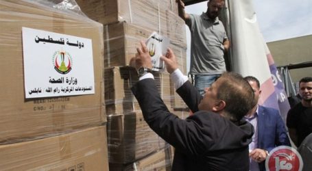 Palestinian Ministry of Health ships medicine supplies to Gaza