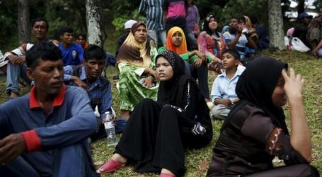 Malaysia Begins Pilot Job Project for Rohingya Refugees