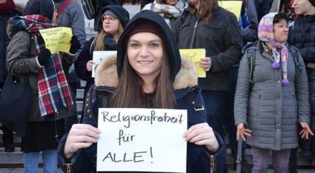 Protest in Vienna against Austria’s Headscarf Ban