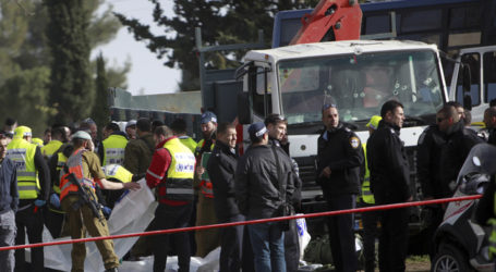Israel Detains Five Relatives of Palestinian Responsible for Deadly Jerusalem Truck Attack
