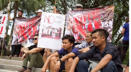 Kuala Lumpur Rally Calls For Stricter Islamic Law