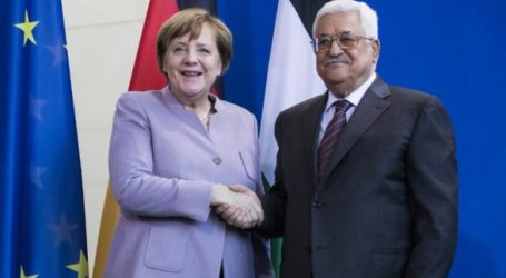 Chancellor Angela Merkel Reiterates Commitment to Two-State Solution