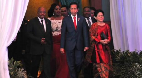President Jokowi Welcomes IORA State Leaders at Gala Dinner