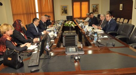 UNRWA Delegation Meets OIC Officials, Seeking Funding For Palestinians